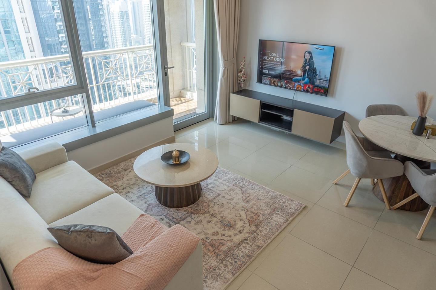 Downtown Oasis, Burj Khalifa Views, Luxury Amenities Daire Dubai Dış mekan fotoğraf